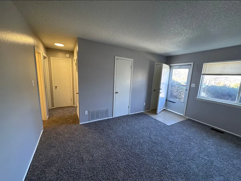 311 S Murray Blvd — Photo 7