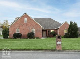 329 Crestfield Dr, Jonesboro, AR 72404