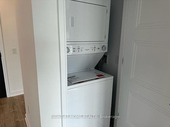 2nd image of 25 Neighbourhood Ln #403