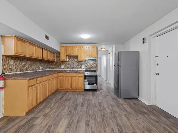 761 Avenue A image 1 of 11