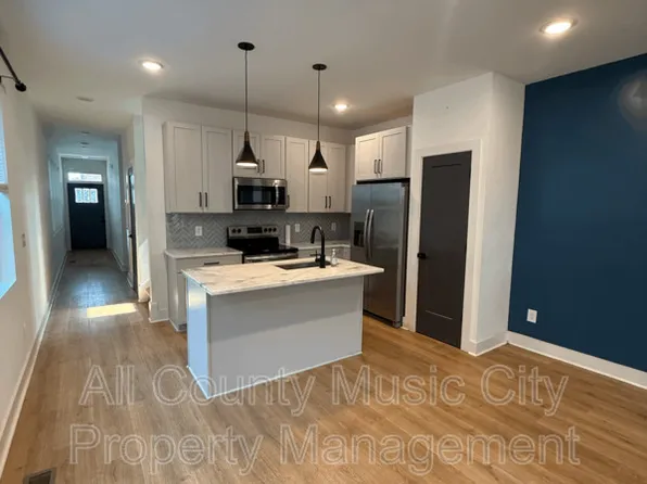204B Alta Loma Rd, Madison, TN 37115