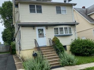 16 Roselyn Pl, Vauxhall, NJ 07088