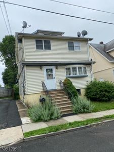 16 Roselyn Pl, Vauxhall, NJ, 07088