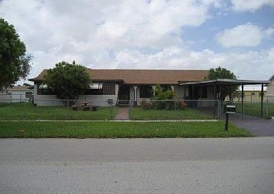 4th image of 20010 NW 32nd Ave