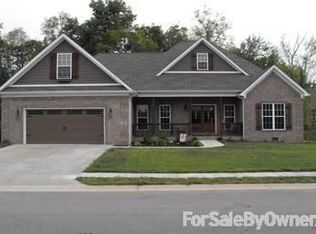 222 McIntyre St, Bowling Green, KY 42101