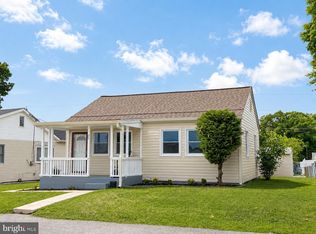 24 Yawmeter Dr, Baltimore, MD 21220