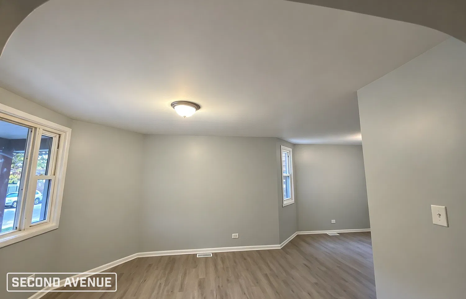 4 bed, 1.5 bath, 1636 sqft, $2,049 — Photo 3