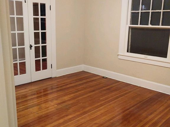 4th image of 1903 N Raynor St