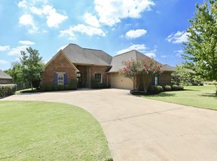 151 Carmichael Blvd, Madison, MS 39110