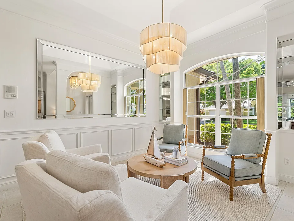 8894 Lely Island Cir