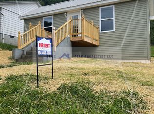 120 Oak St, Weston, WV 26452