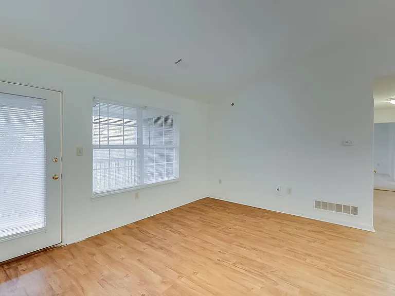 Forest Creek Apartments — Photo 59