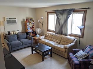2000 Sharon Ave SE #22, Minneapolis, MN 55414
