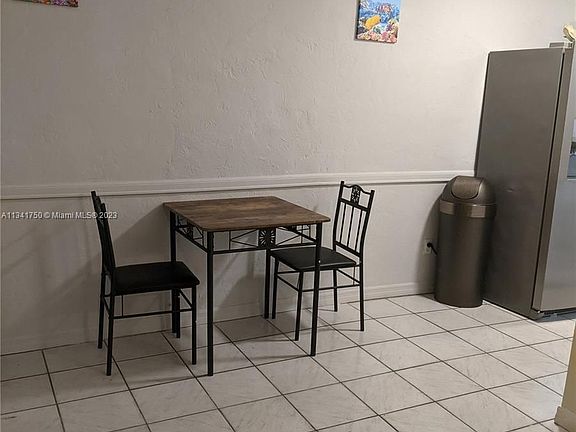 5th image of 7735 Hawthorne Ave #3