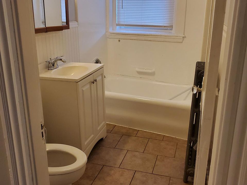 30 Franklin St Lynn MA Zillow