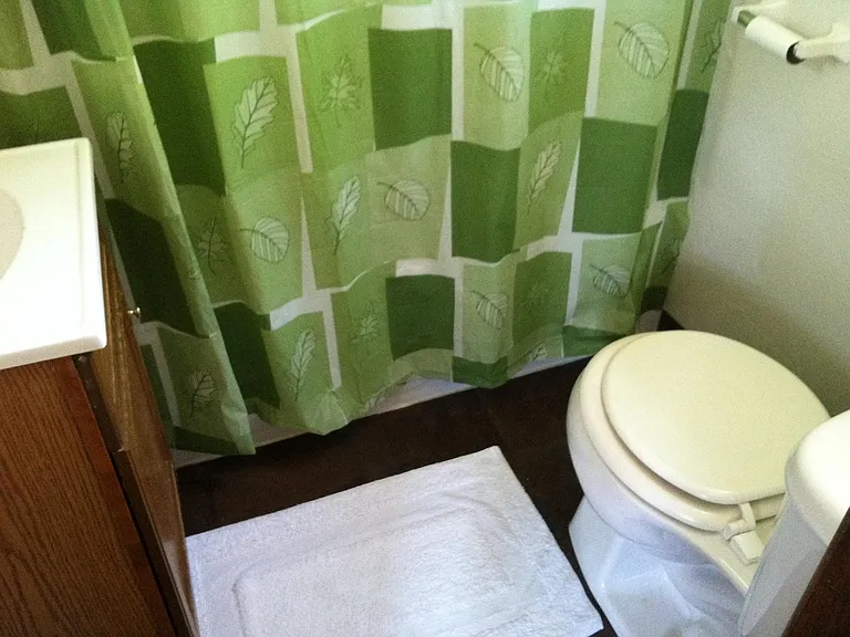 100 Kathleen St #1 — Photo 18