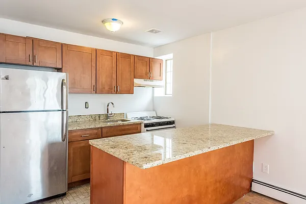 Rented by Nooklyn NYC LLC | media 28