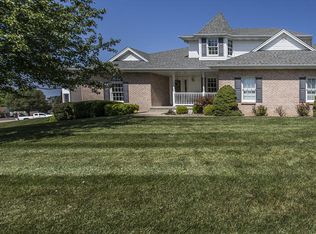 216 Hunters Run Rd, Jefferson City, MO 65109