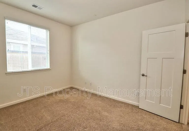 5122 Mossy Stone Way — Photo 35