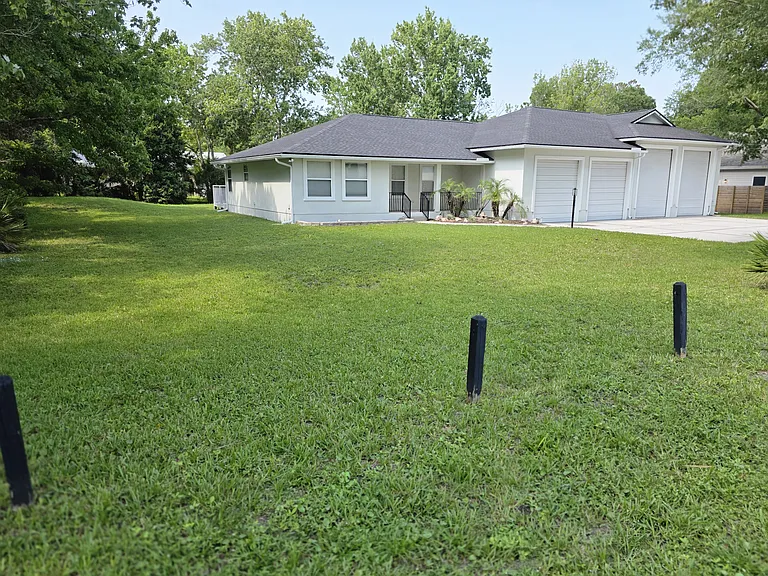 13717 Otway Rd — Photo 2