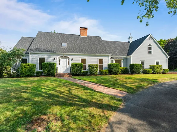 96 Sill Lane, Old Lyme, CT 06371