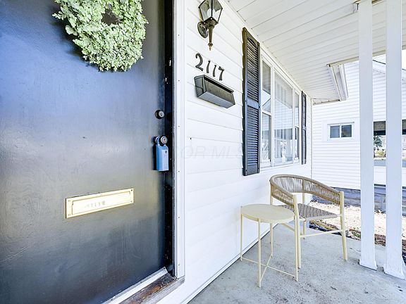 4th image of 2117 Willamont Ave