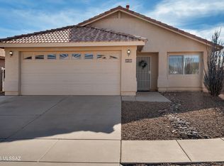 9430 E Pale Blue Topaz Ln, Tucson, AZ 85747
