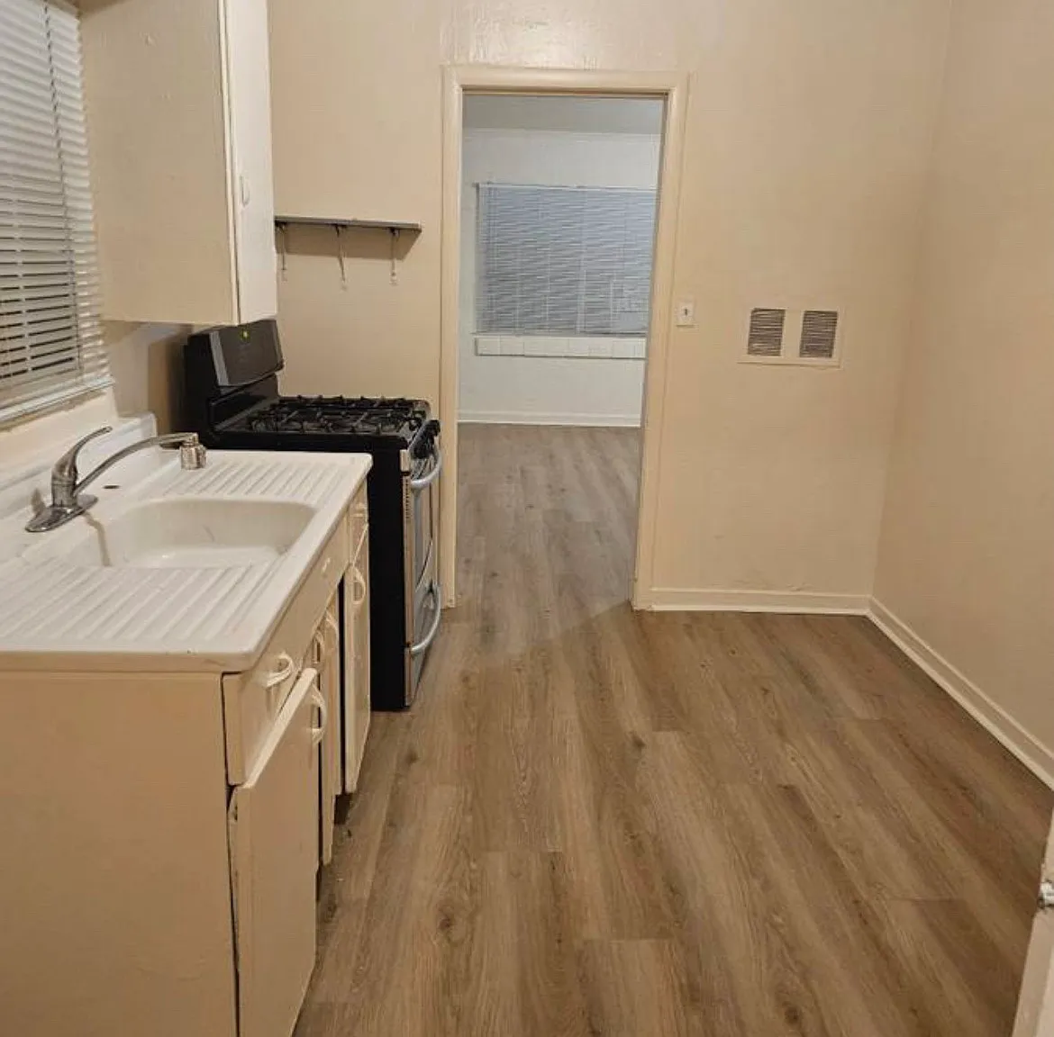 1 bed, 600 sqft, $1,285 — Photo 4