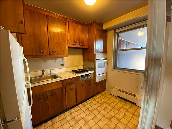 3rd image of 61-25 97th St #9E