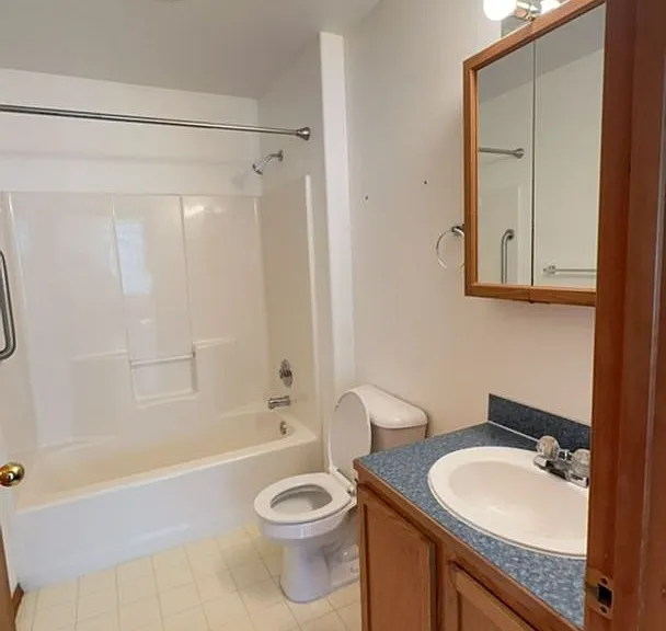 1808 E Sunset Dr #202 — Photo 6