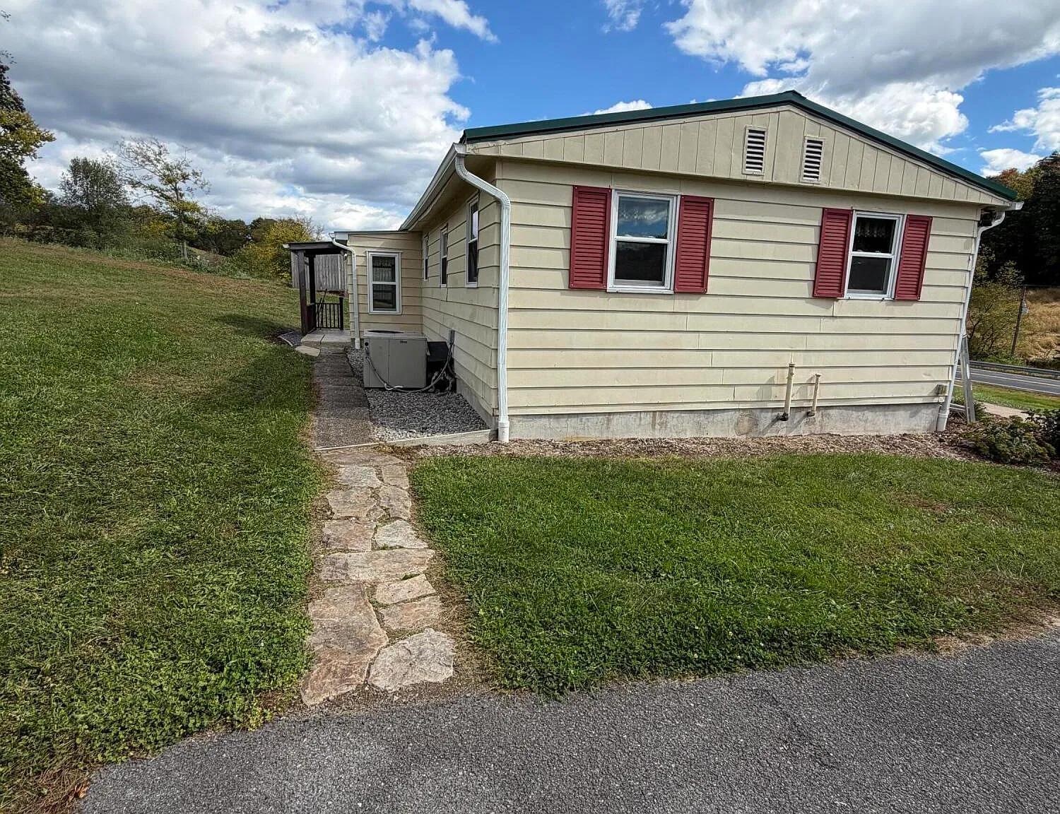 1 bed, 500 sqft, $1,000 — Photo 2