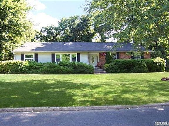 2nd image of 21 Peachtree Ln