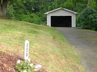 258 Adwolfe Rd, Marion, VA 24354