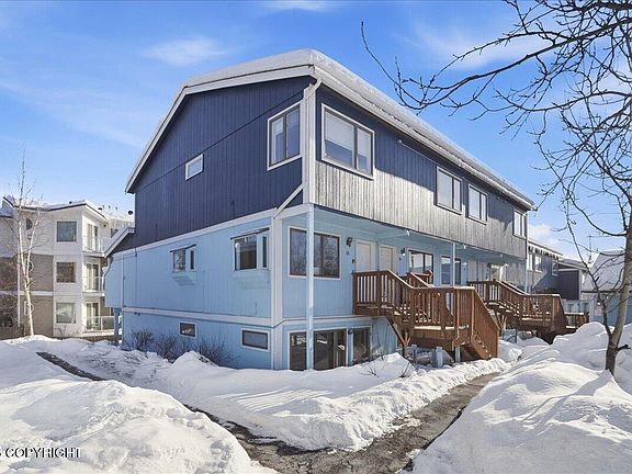 2nd image of 1265 Norman St Unit 18