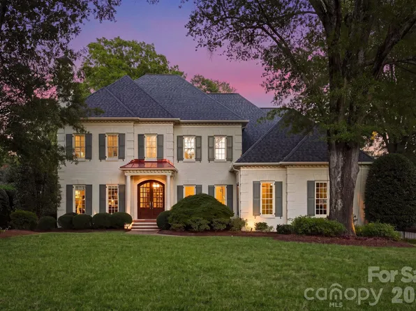 2419 Overhill Rd, Charlotte, NC 28211