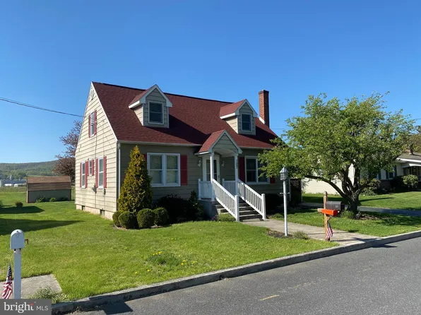 127 Franklin St, Fairfield, PA 17320