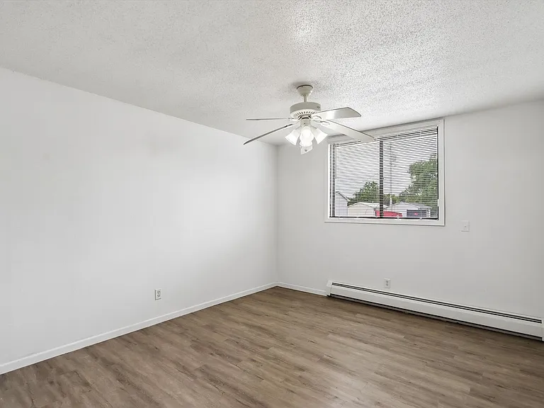 755 Brandon Avenue — Photo 9