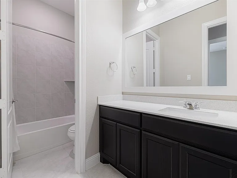 1803 Pepper Grove Ln — Photo 20