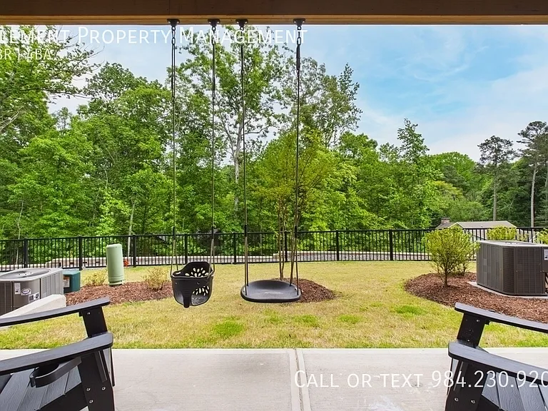 4730 Cypress Tree Ln #1 — Photo 35