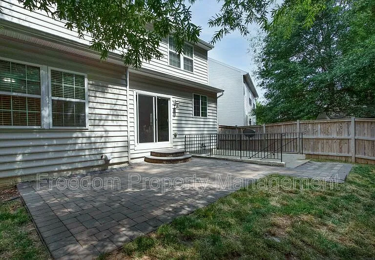 4100 Presidential Hill Loop — Photo 44