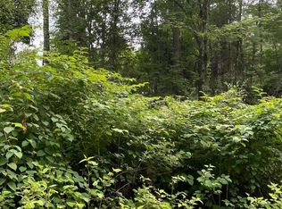 22 Pickle Hill Rd, Queensbury, NY 12804