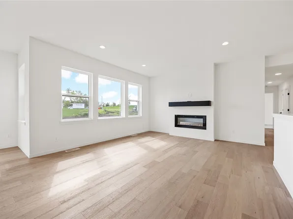 3478 Winchester Dr, Marion, IA 52302