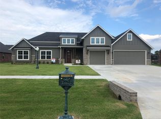 7132 E 138th St N, Collinsville, OK 74021