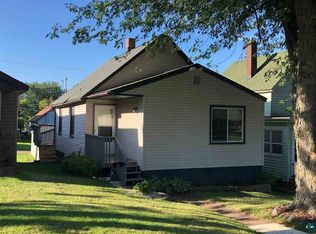 46 6th St, Proctor, MN 55810