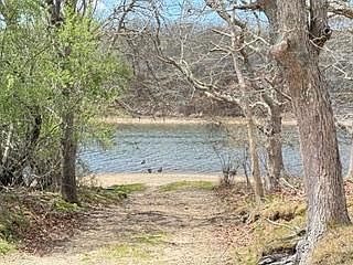 5th image of 82 Oyster Pond Rd