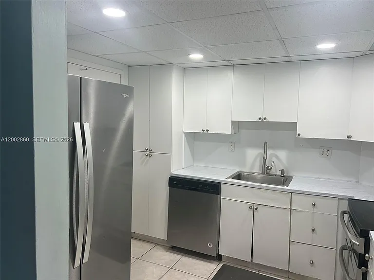 300 Bayview Dr #1410 — Photo 4