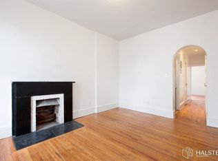 23 Grove St APT 1D, New York, NY 10014