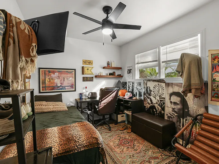 6124 Pembroke Dr — Photo 5
