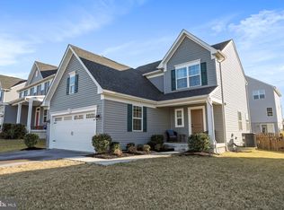 34 Vancouver Pl, Falling Waters, WV 25419