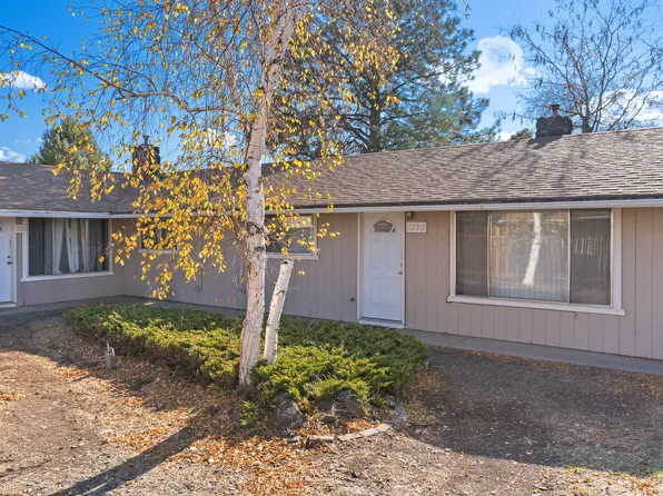 1220 SW 18th St #1222, Redmond, OR 97756